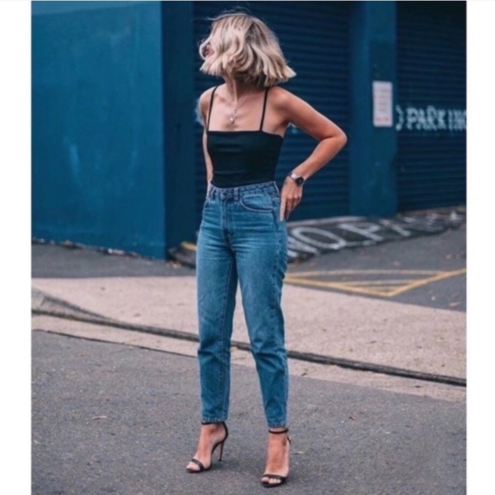 Vintage Levi’s High Rise Mom Jeans